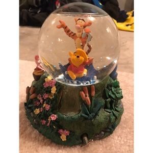 Winnie the Pooh musical snow globe